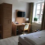 Alt Hotel