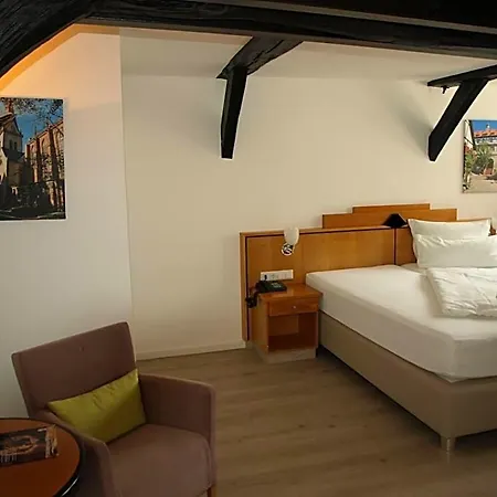 Alt Hotel Warburg