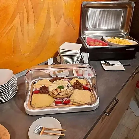 Hotel Alt 3*