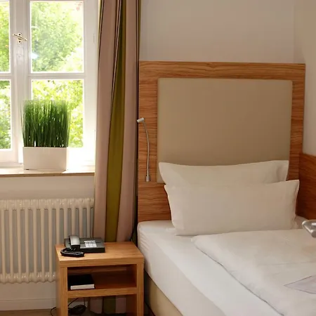Hotel Alt 3*