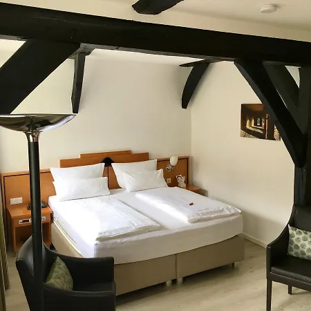 Alt Hotel Warburg
