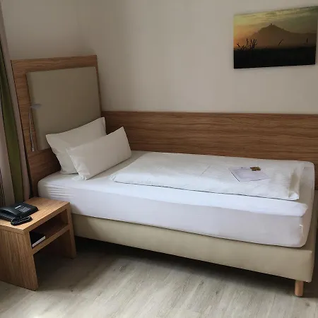 Alt Hotel Warburg