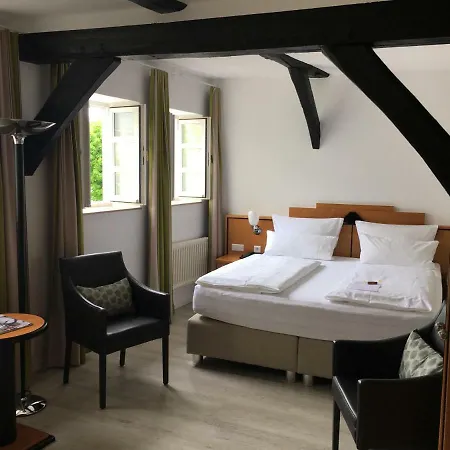 Alt Hotel 3*